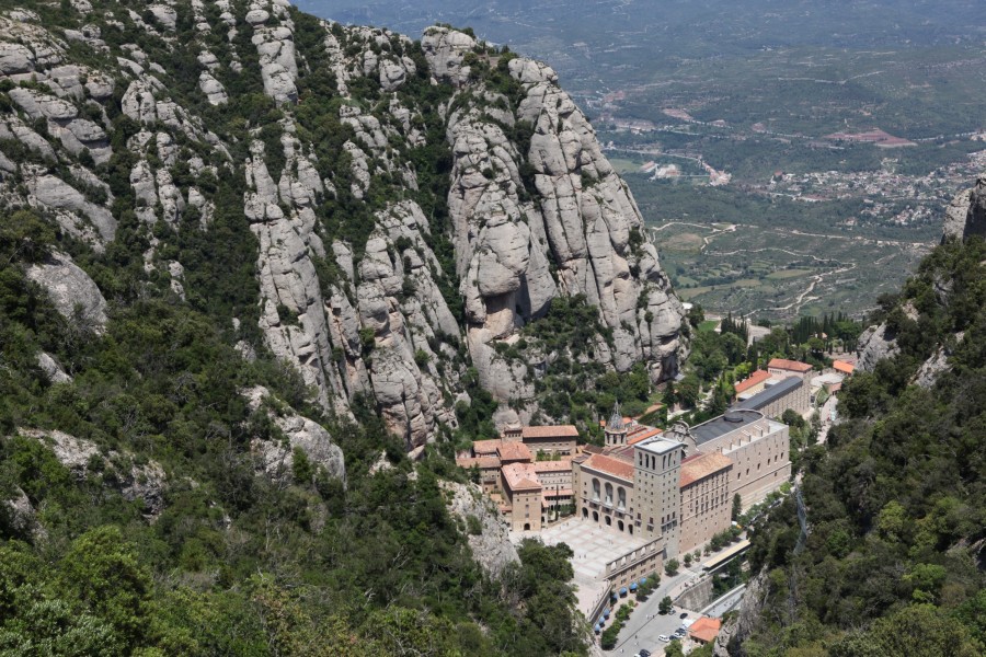 Pourquoi visiter Montserrat ?