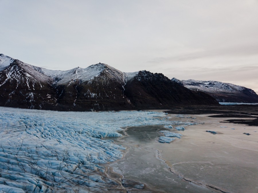 Quels sont les avantages de louer un van aménagé en Islande ?